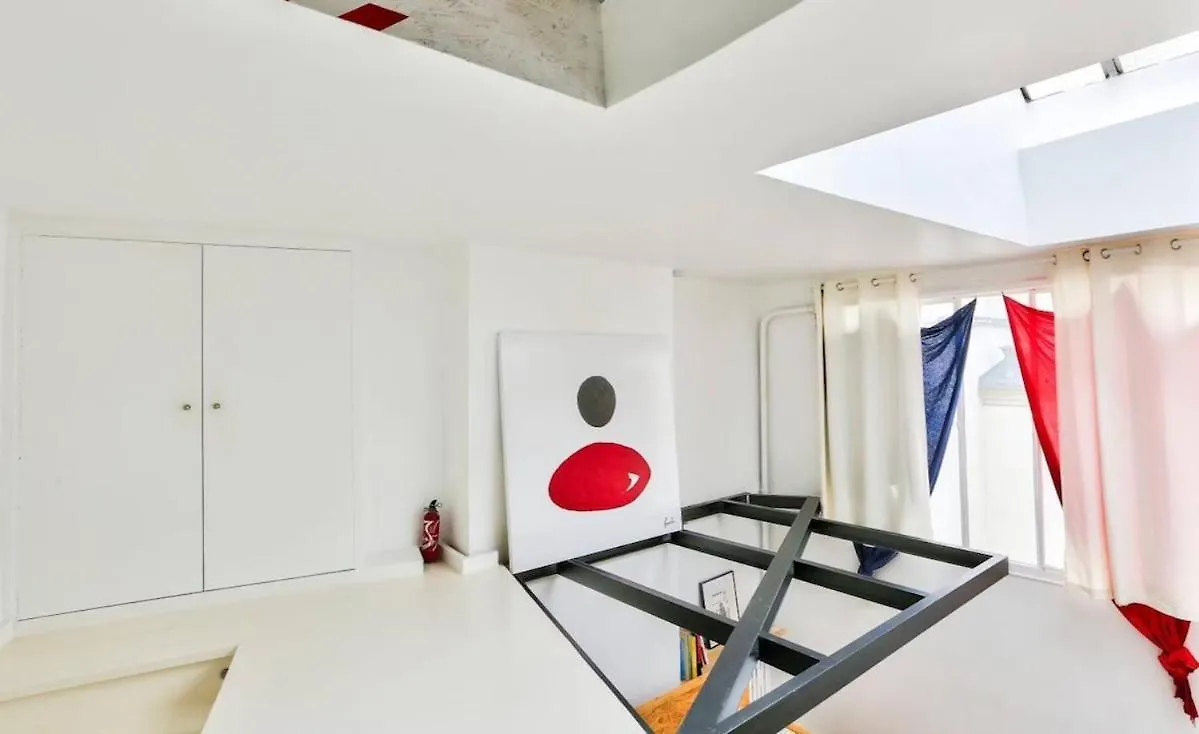 Apartment On Rue Pierre Fontaine París Francia